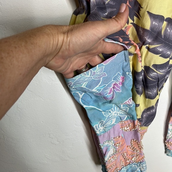 California Style lounge capri pants size Small, beautiful sparkly bottom of pant - Picture 4 of 8